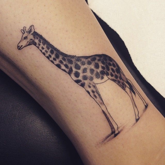 Giraffe Tattoo Meaning