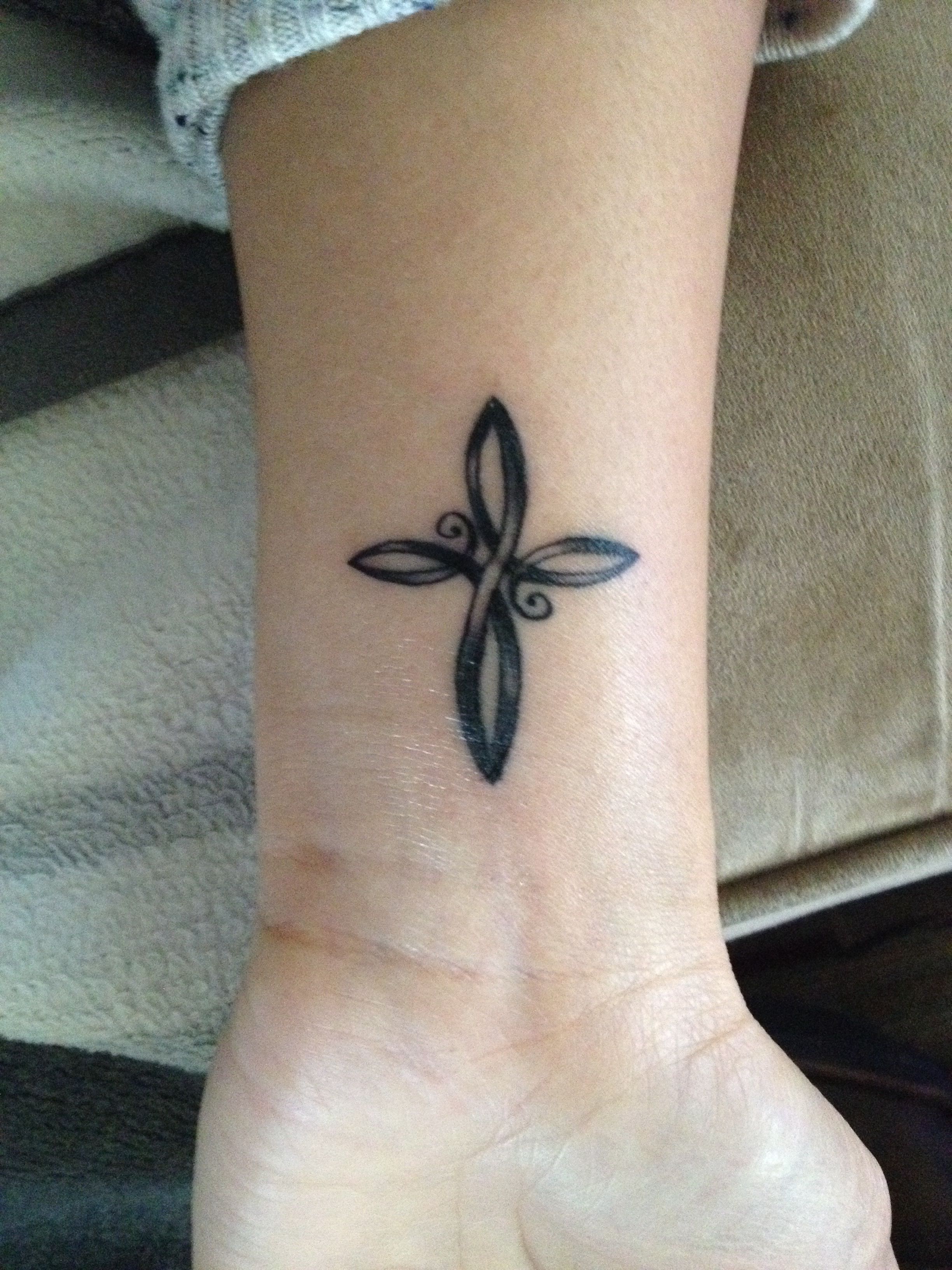 Infinity Cross W Flowers Cross Tattoos For Women Lilac Tattoo