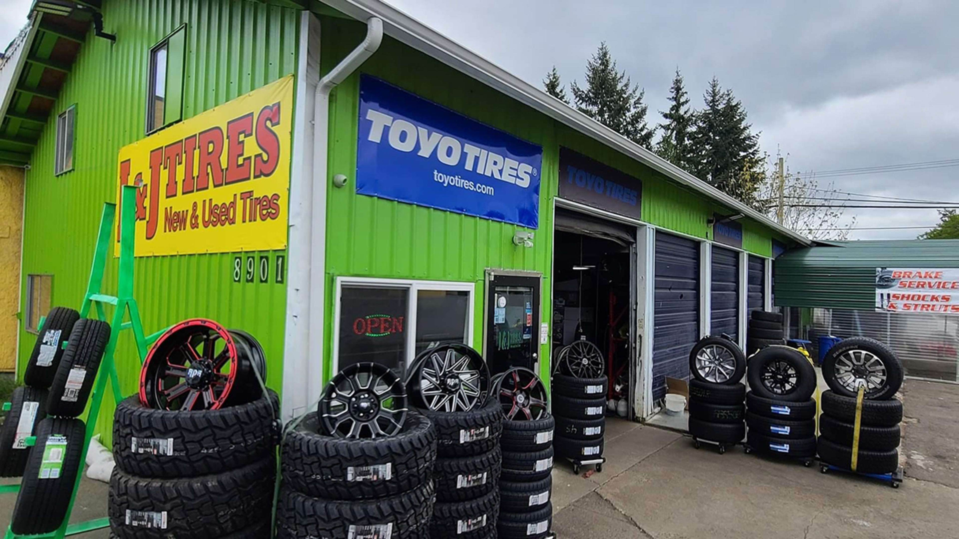 J Amp J Tires New Amp Used In Everett In Everett Wa 8901 Evergreen Way Tire Shop Near Me Simpletire