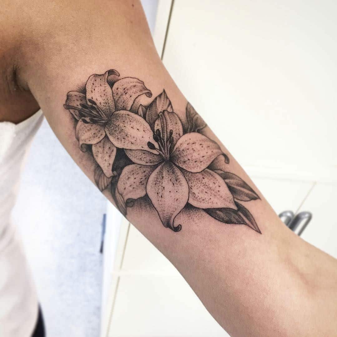 Lily Tattoo Ideas Photos