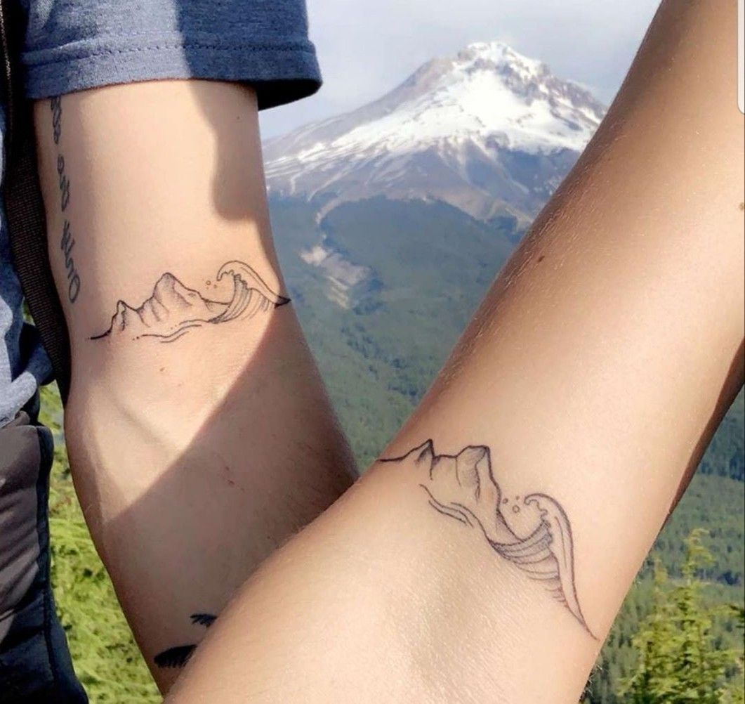 Loveeeee This Mountain Wave Tattoo Waves Tattoo Tattoos Moutain Tattoos