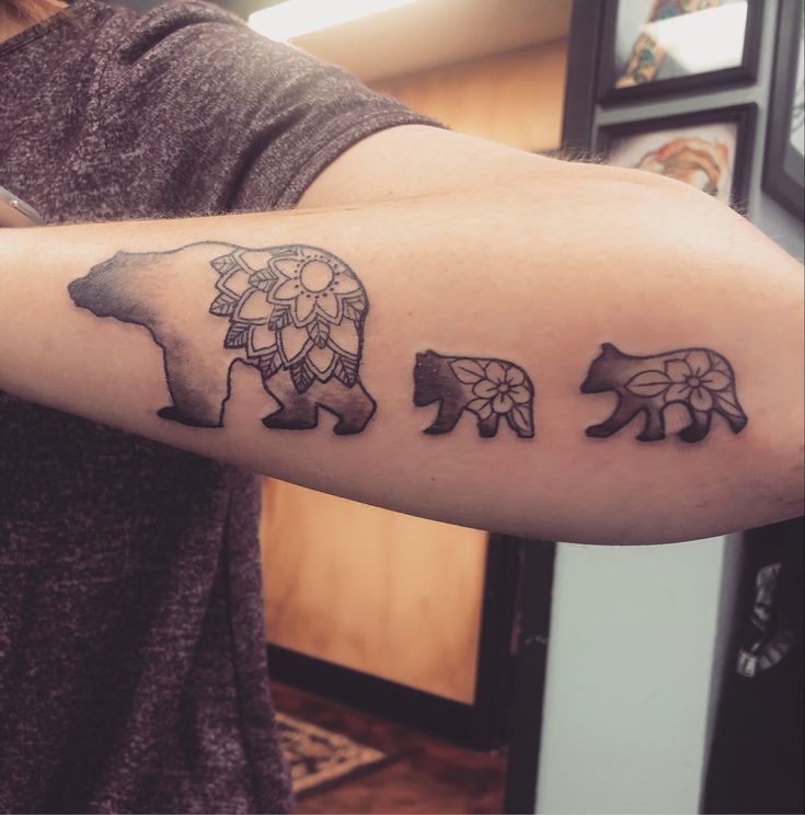 Mama Bear Tattoo Done By Tj Dogstar In Durham Nc Mama Bear Tattoos Tattoos Bear Tattoo