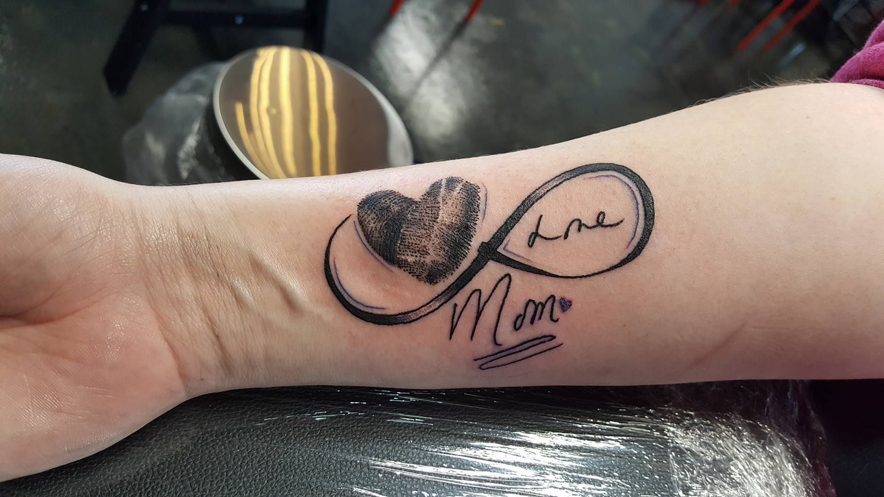 Memorial Fingerprint Tattoo Designs: Unique Tributes