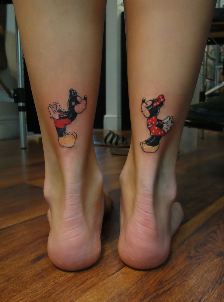 Minnie Mouse And Mickey Mouse Kissing Tattoo