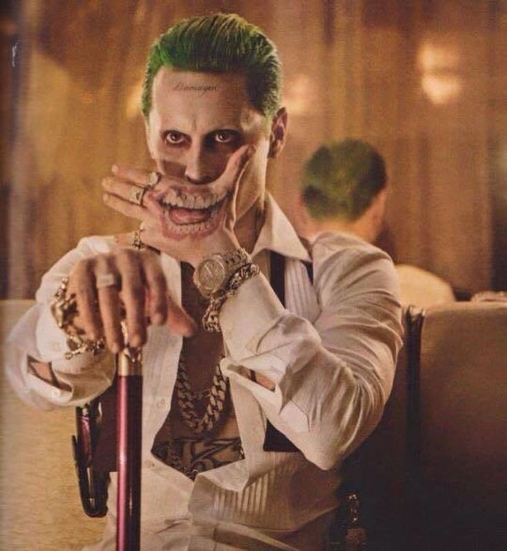 Joker's Mouth Tattoo: Hand Art Trend Unveiled