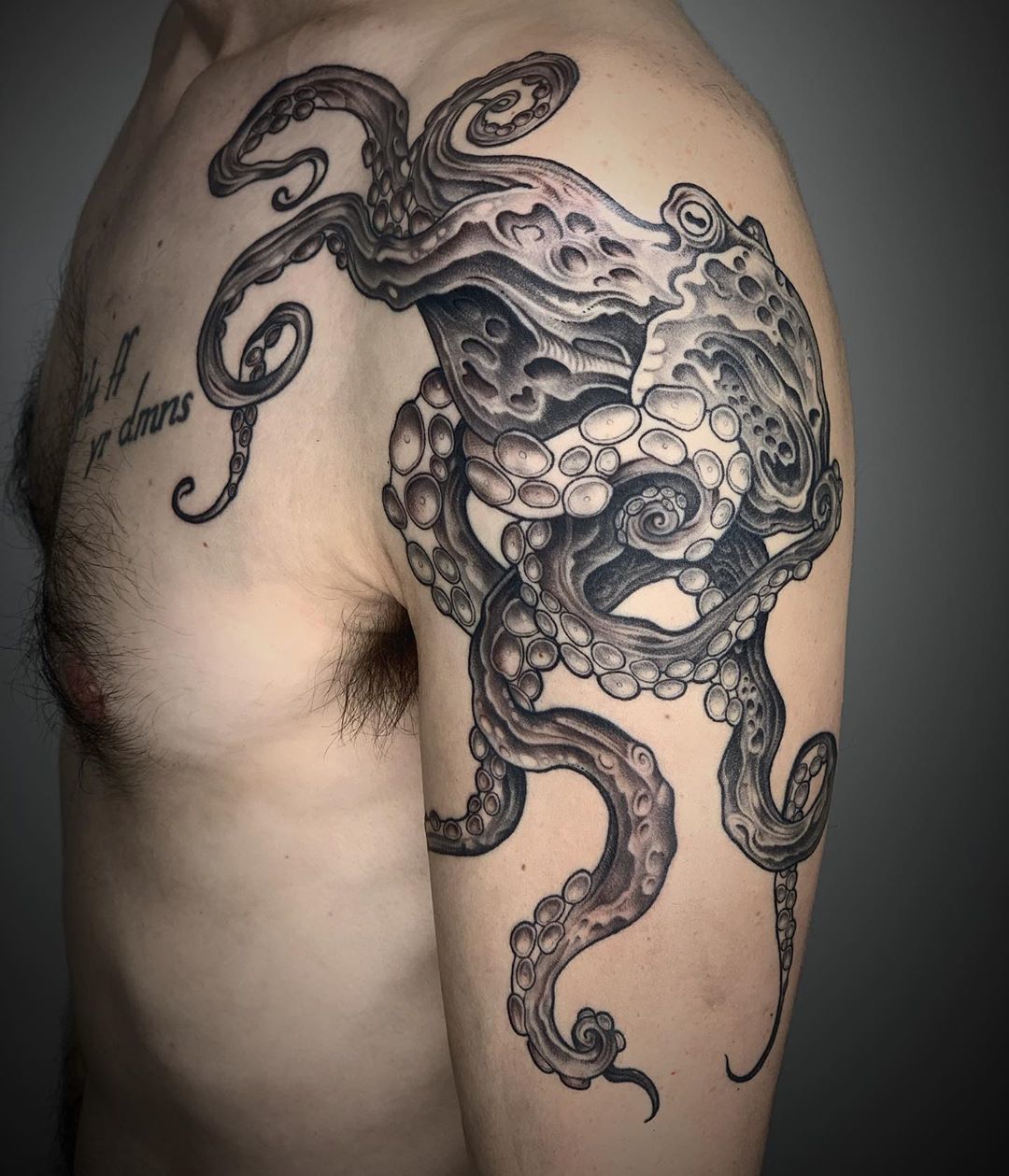 5 Cool Ideas for an Octopus Tattoo on Your Bum