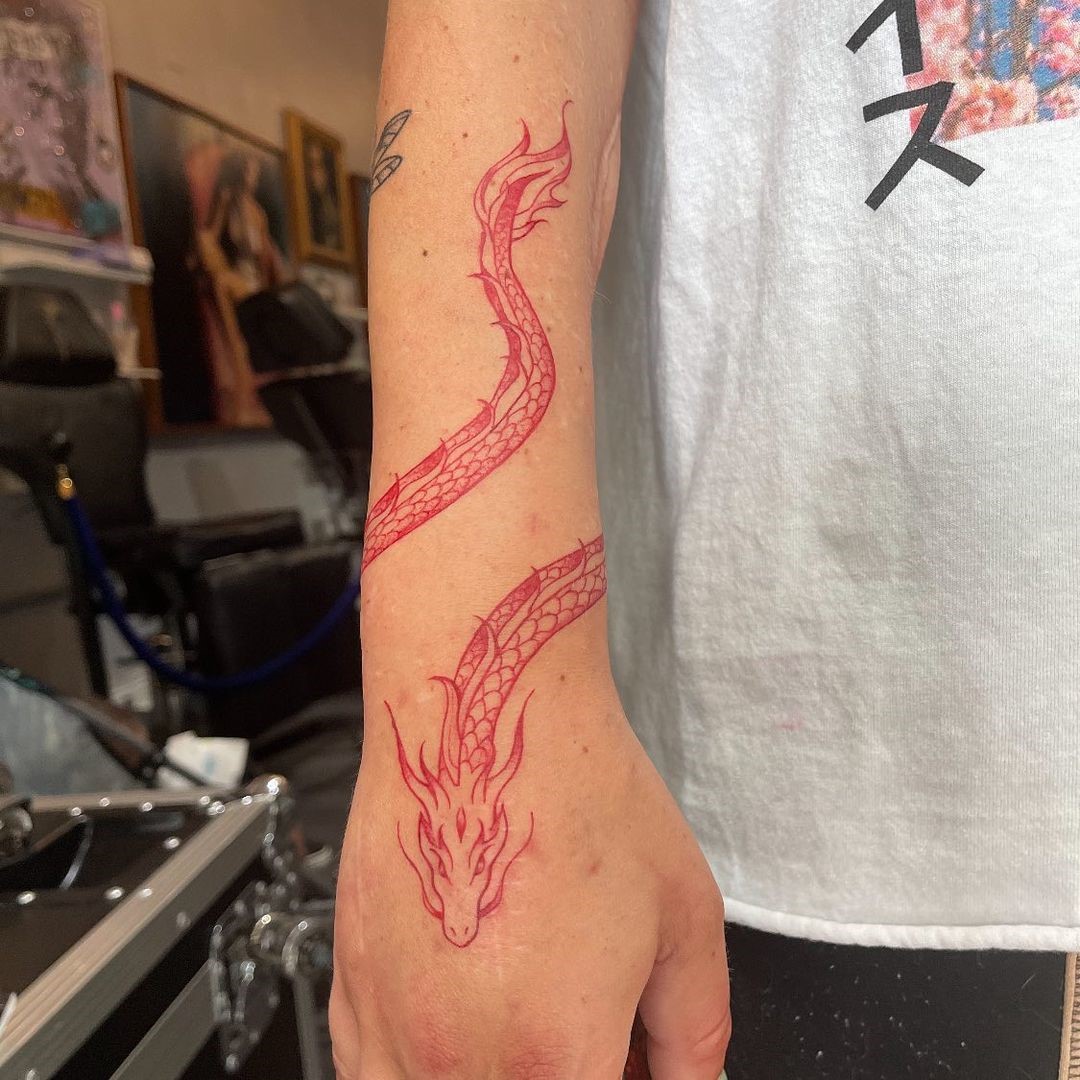 Red Dragon Around The Arm Tattoo Design Around Arm Tattoo Dragon Tattoo Arm Red Dragon Tattoo