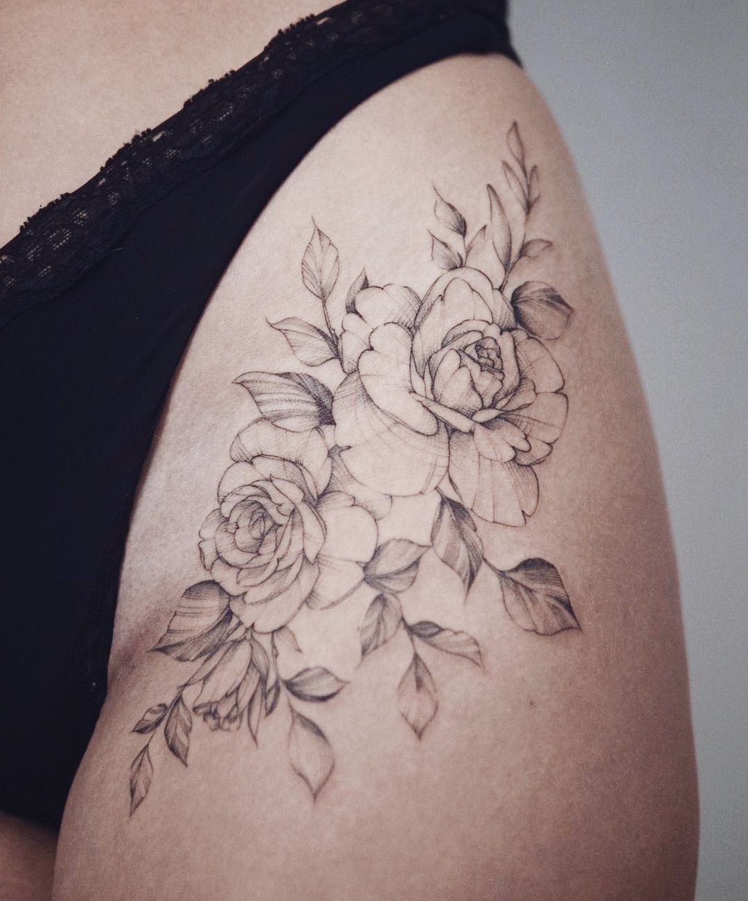 Rose Tattoo Designs for Hip and Thigh Revealed