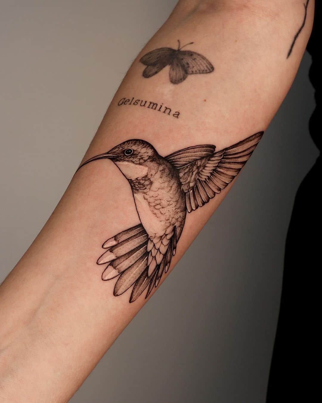 Share 76 Realism Hummingbird Tattoo In Cdgdbentre