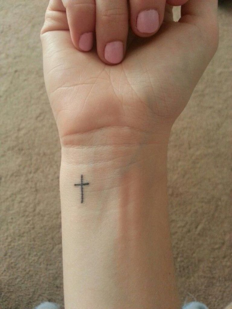 5 Meaningful Small Cross Tattoo Ideas for Your Wrist