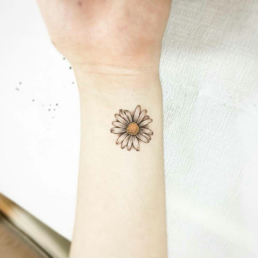 Small Daisy Flower Tattoo Ideas and Inspiration