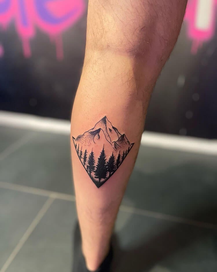 Stunning Mountain Tattoos For Females