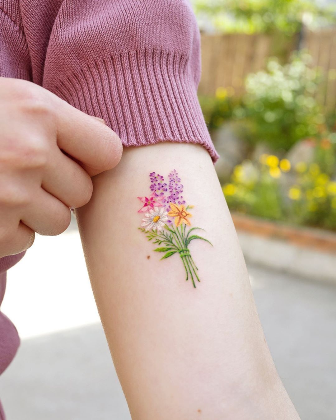 Tatoo Flowers Flower Bouquet Tattoo Carnation Tattoo Daisy Flower