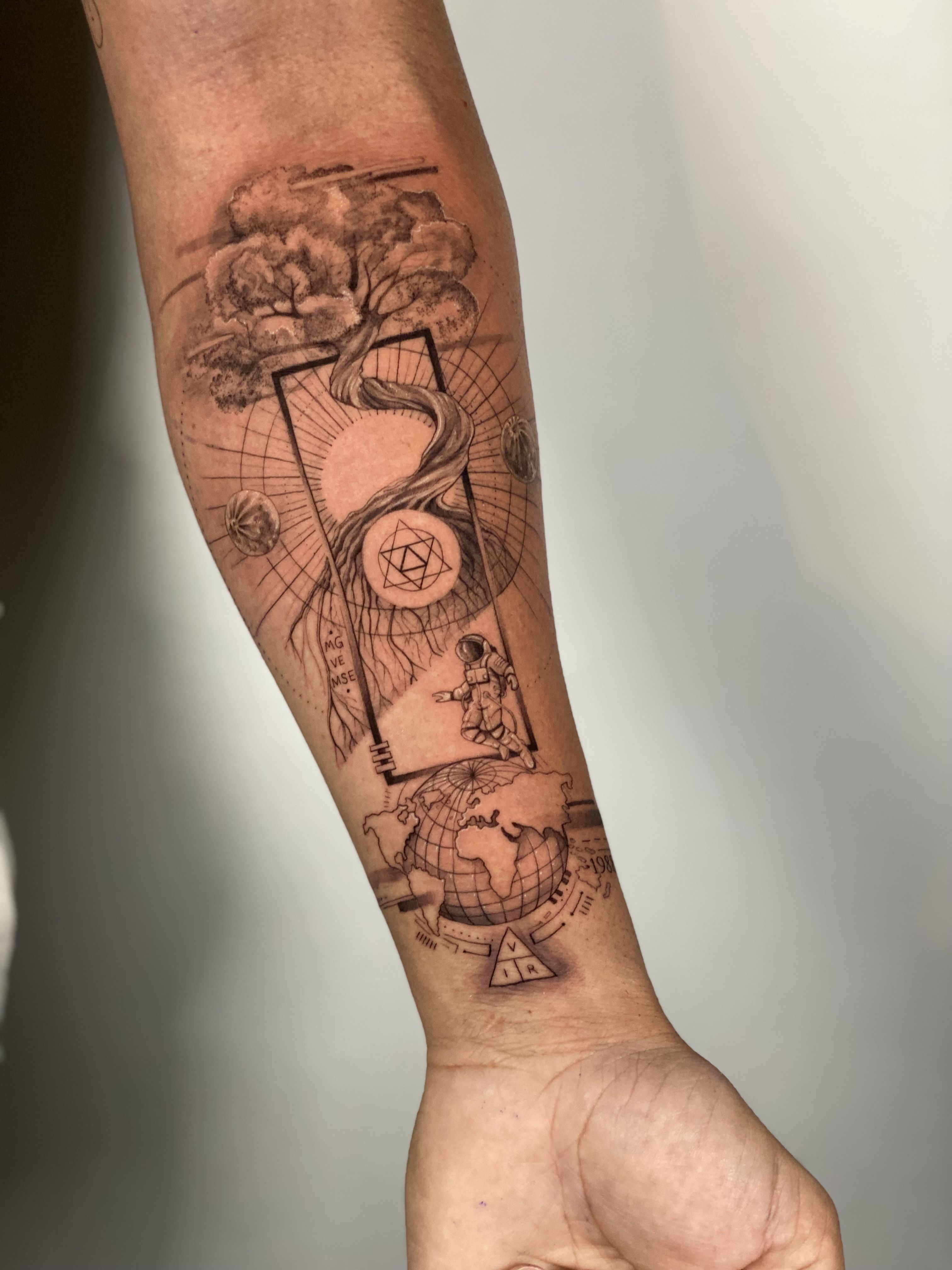 Tattoo Lovers Know The Secret Behind Great Ink Is The Story Tattoos