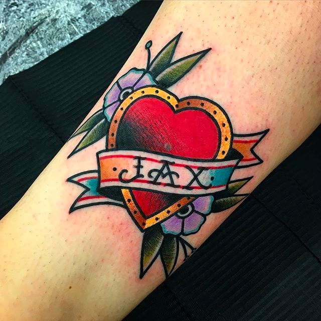 Heart Tattoos With Banners: 5 Stunning Design Ideas