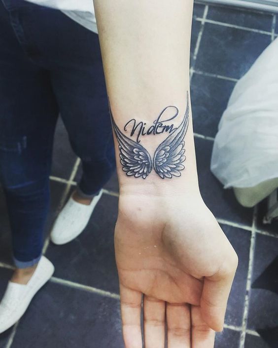 Tatuajes De Alas Originales Y Con Significado Mini Tatuajes