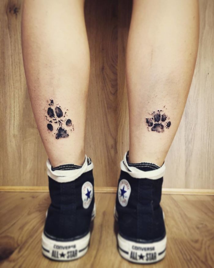 7 Diseños de Tatuajes de Huellas de Perro Inolvidables