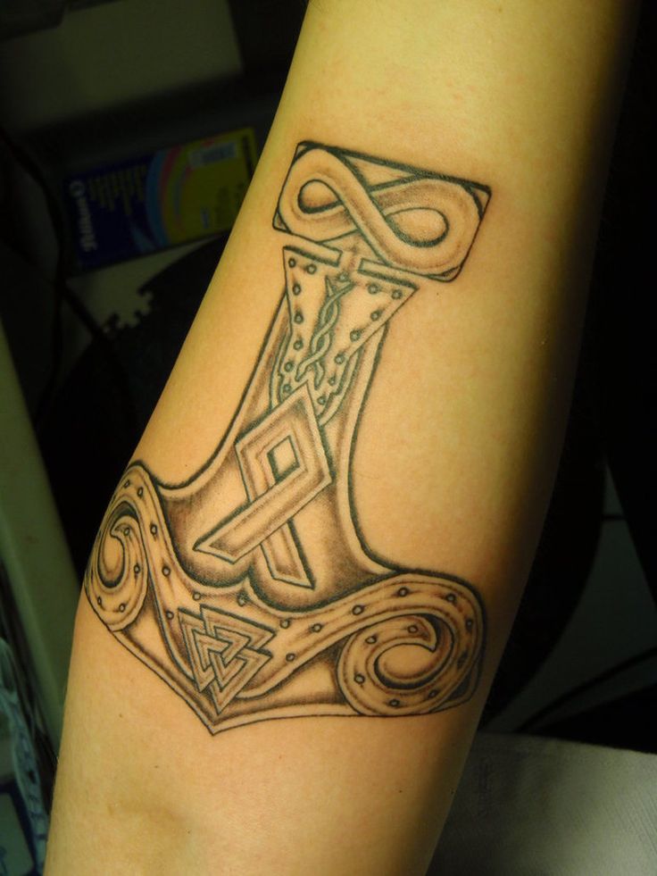 5 Stunning Thor Hammer Tattoo Designs You'll Love