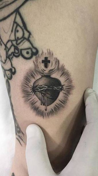 Top 99 Sacred Heart Tattoo Ideas 2020 Inspiration Guide Forarm Tattoos Top Tattoos Body