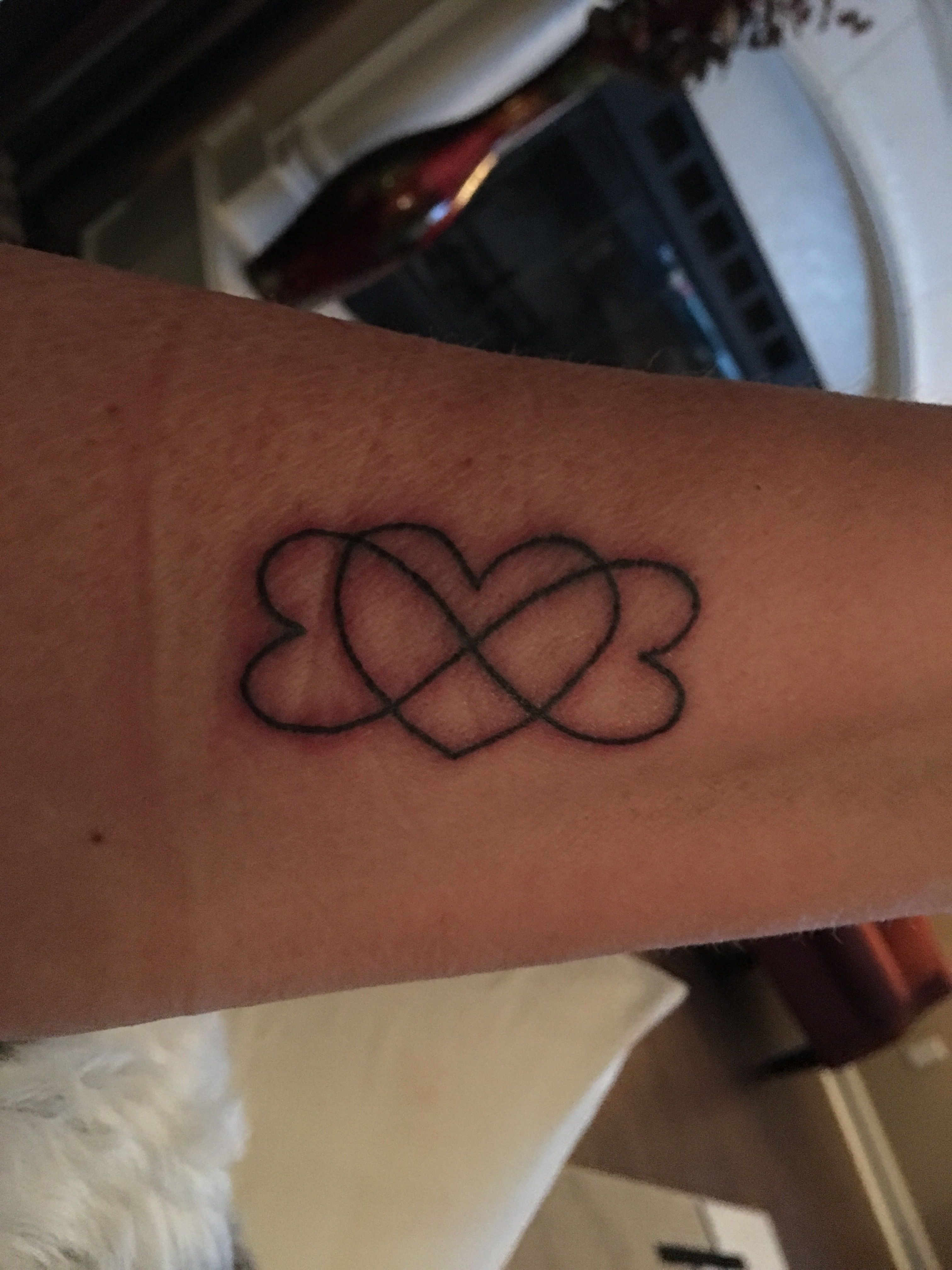 Triple Infinity Heart Tattoo Mom Tattoos Tattoos For Daughters