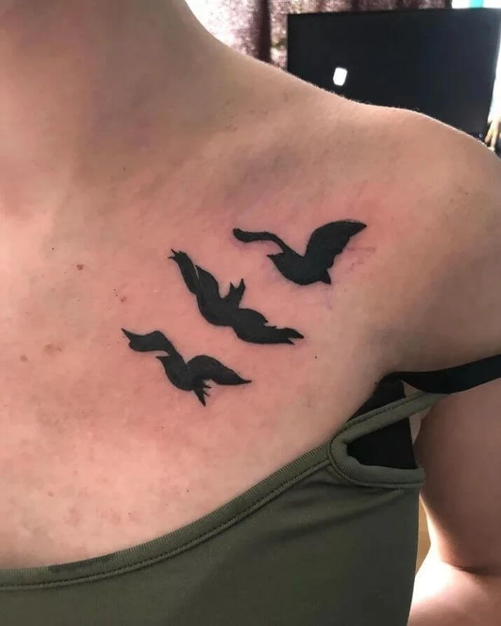 Tris Tattoo From Divergent Crows Flying To Her Heart From Each Member