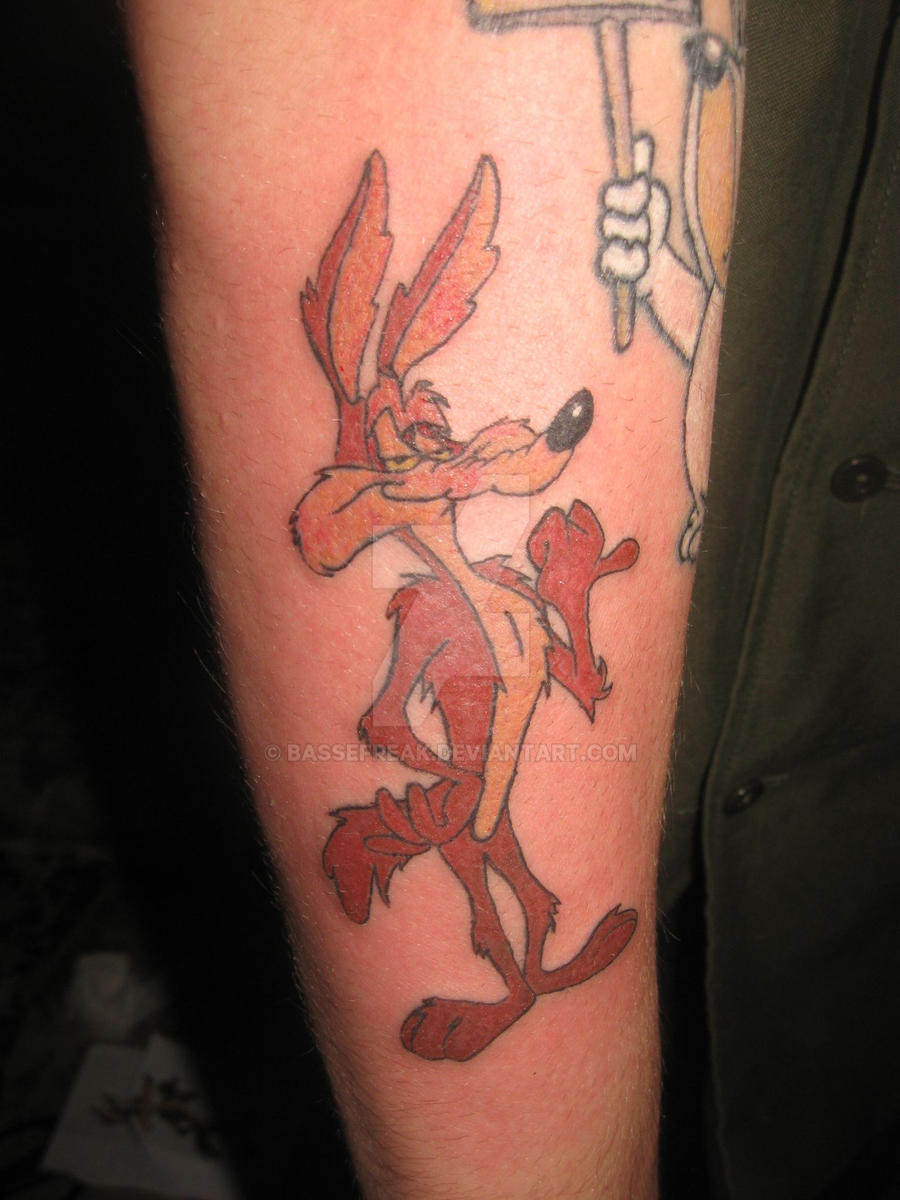 5 Creative Wile E Coyote Tattoo Ideas