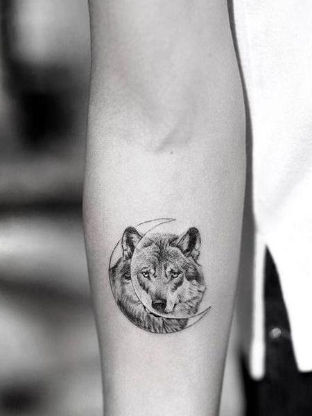 Wolf And Full Moon Tattoo