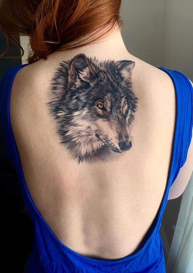 Unveil the Artistry of Wolf's Fine Line Tattoos