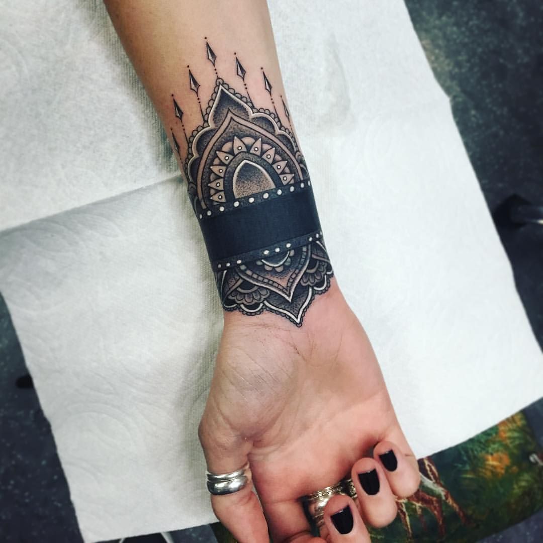 5 Clever Wrist Tattoo Cover Up Ideas